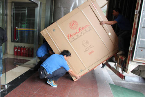 珠山钢琴贵重工艺品无忧运